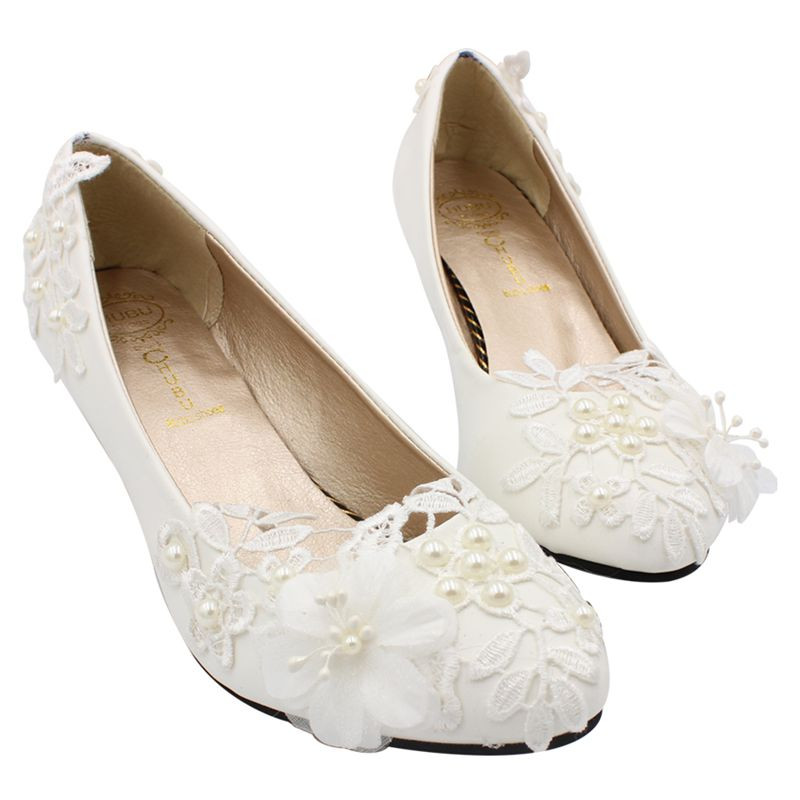 Low Heel Lace Wedding Shoes
 White lace flower wedding shoes bride handmade 3cm low