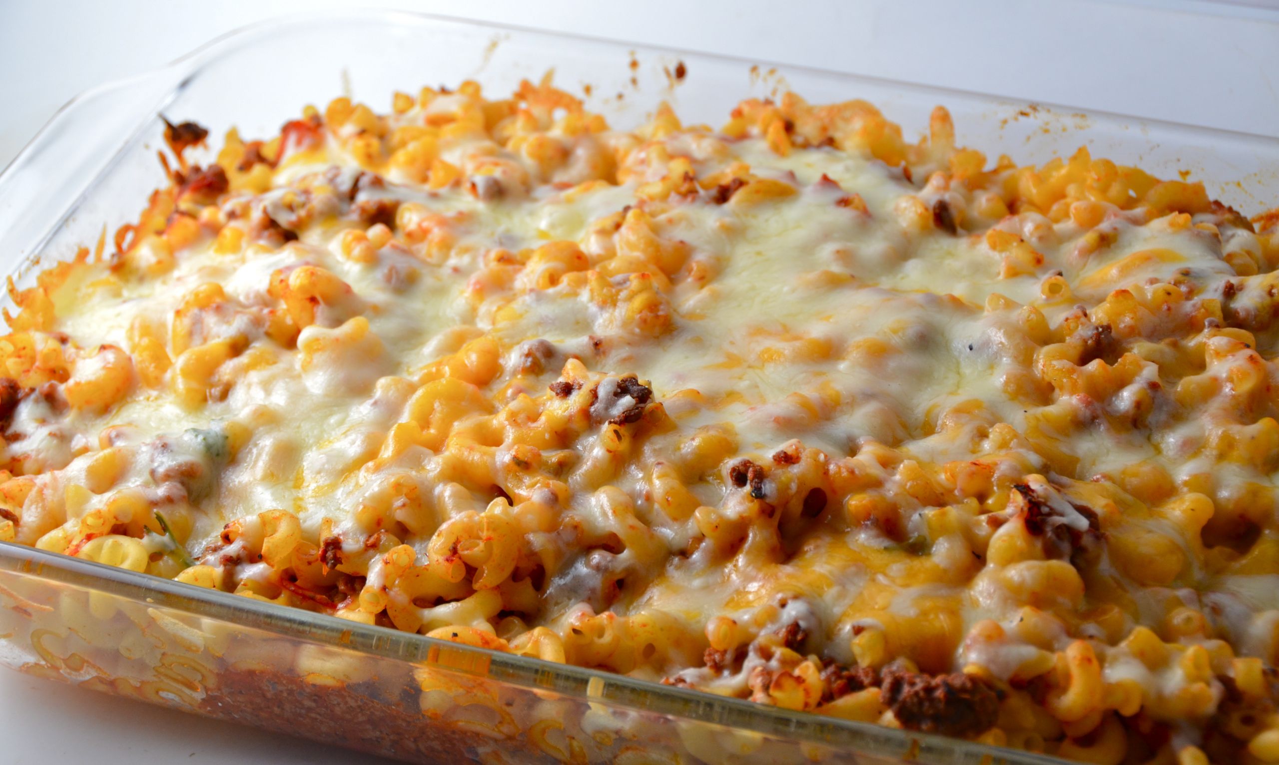 mac and cheese best recipe with meat and hot cheese