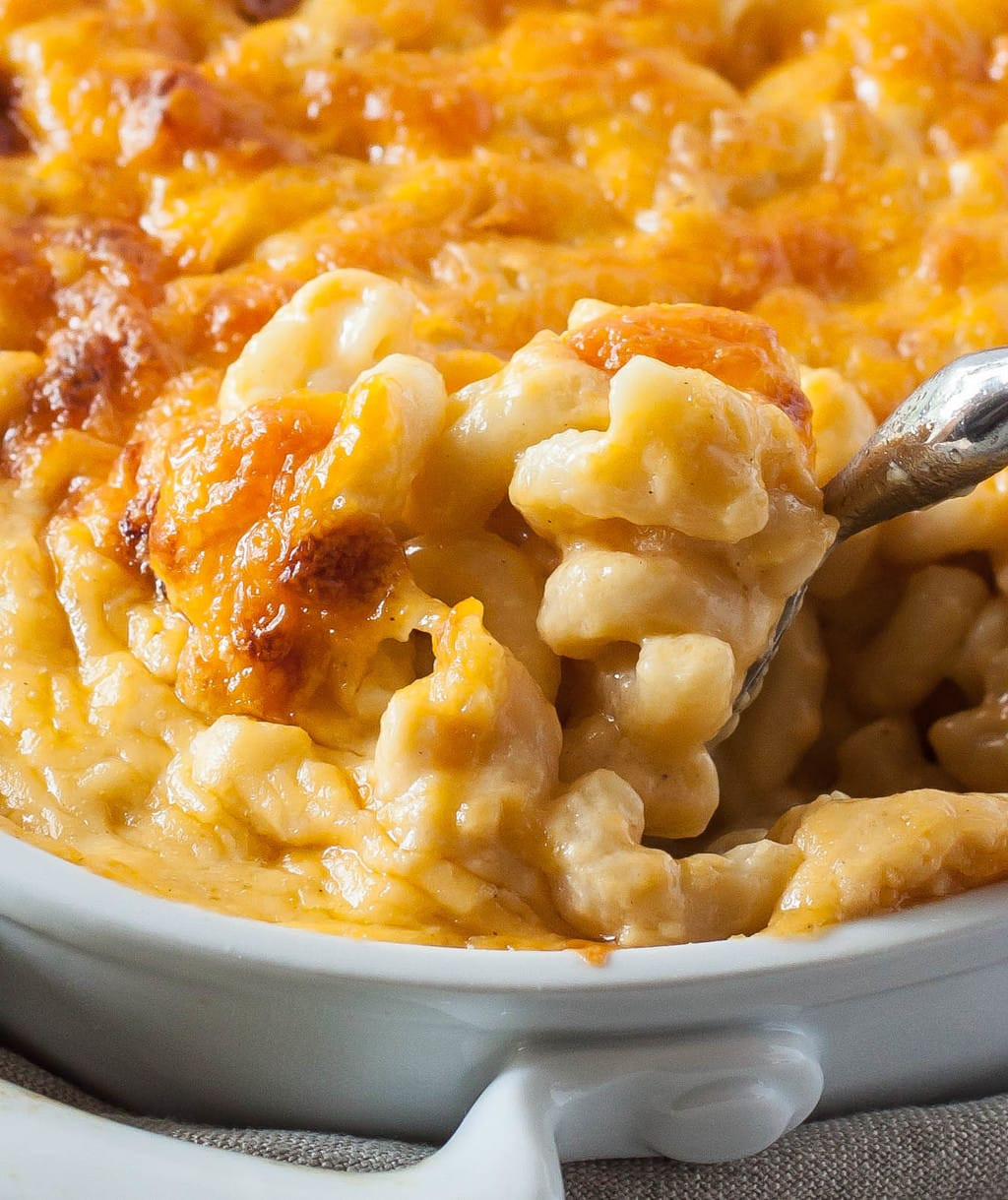 Make Baked Macaroni And Cheese
 Perfect Southern Baked Macaroni and Cheese Basil And Bubbly