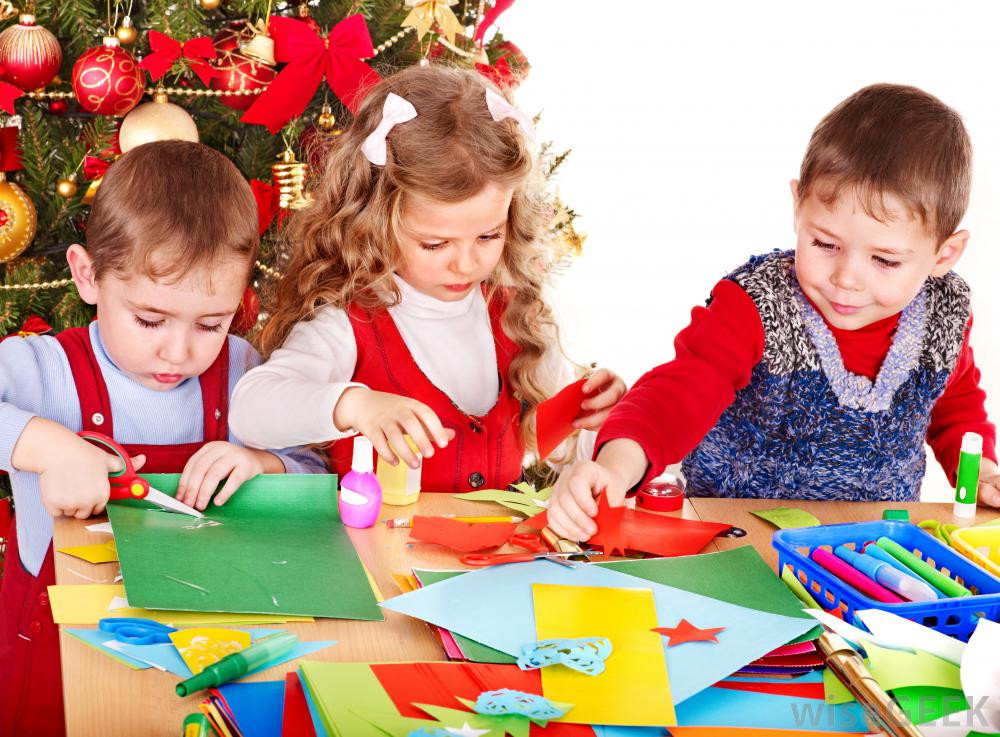Making For Kids
 What Should I Know About Sending Christmas Cards