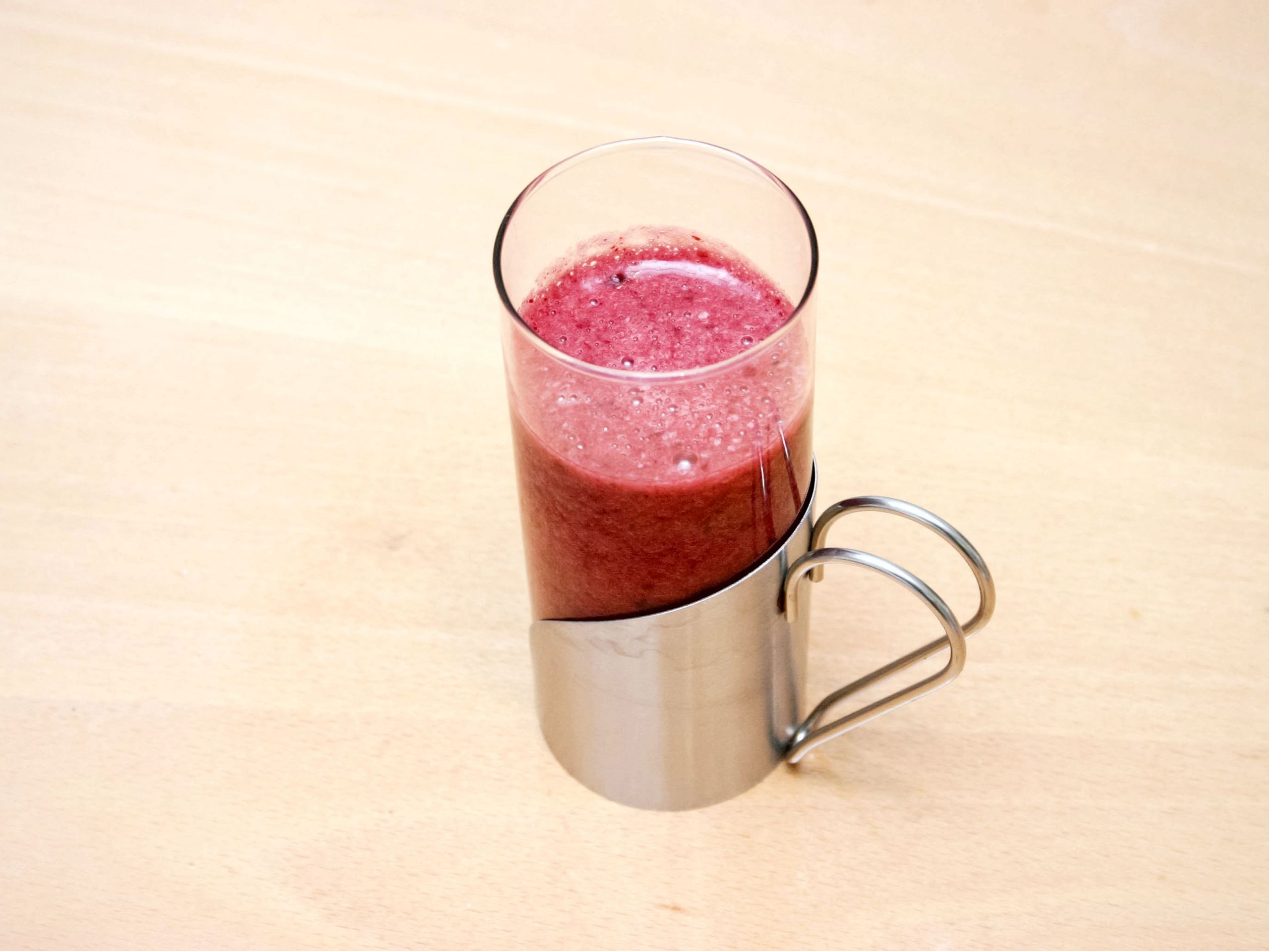 Making Fruit Smoothies
 How to Make a Fruit Smoothie for Breakfast 9 Steps