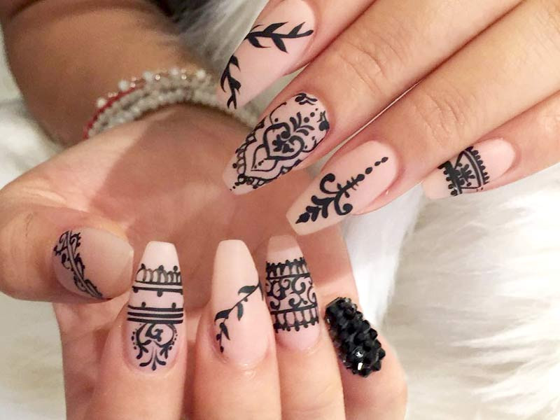 Mandala Nail Art
 21 Mandala Designs Nails To Inspire You