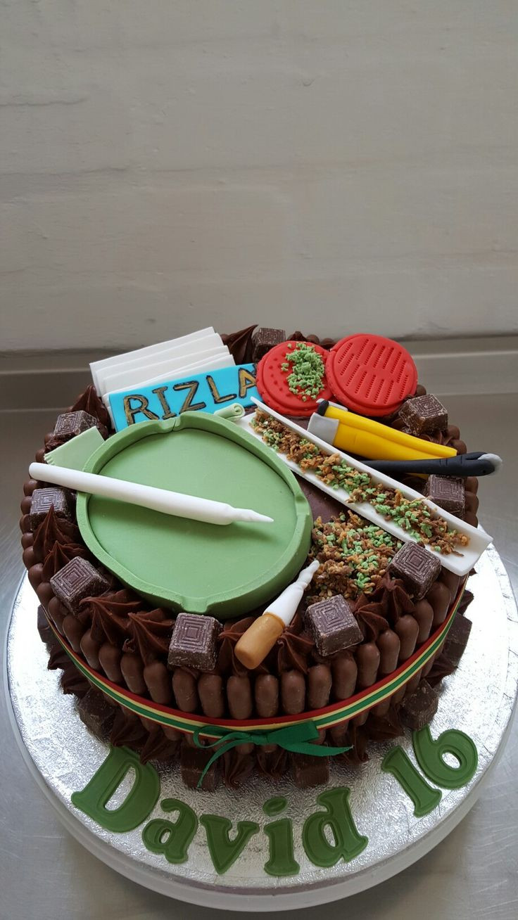 Marijuana Birthday Cake
 29 best weed cakes images on Pinterest