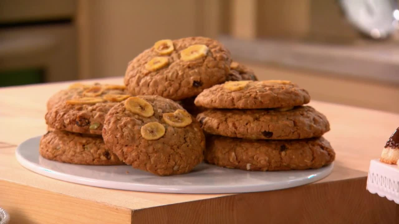 Martha Stewart Breakfast Cookies
 Video Breakfast Cookies