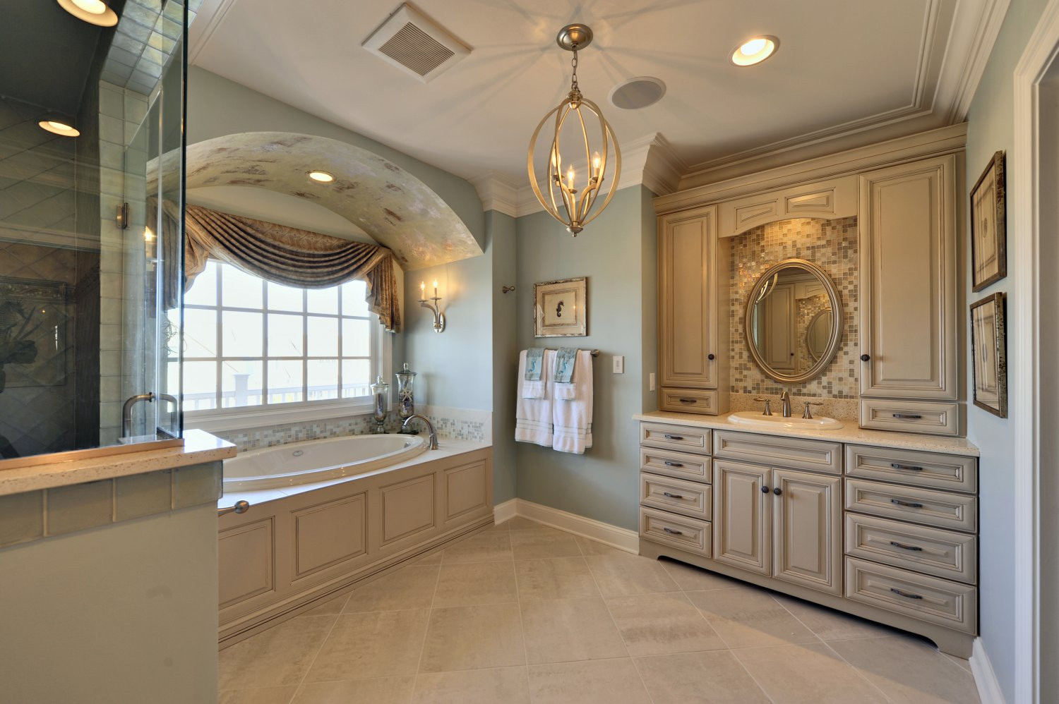 Master Bathroom Ideas Photo Gallery
 Cape Shores