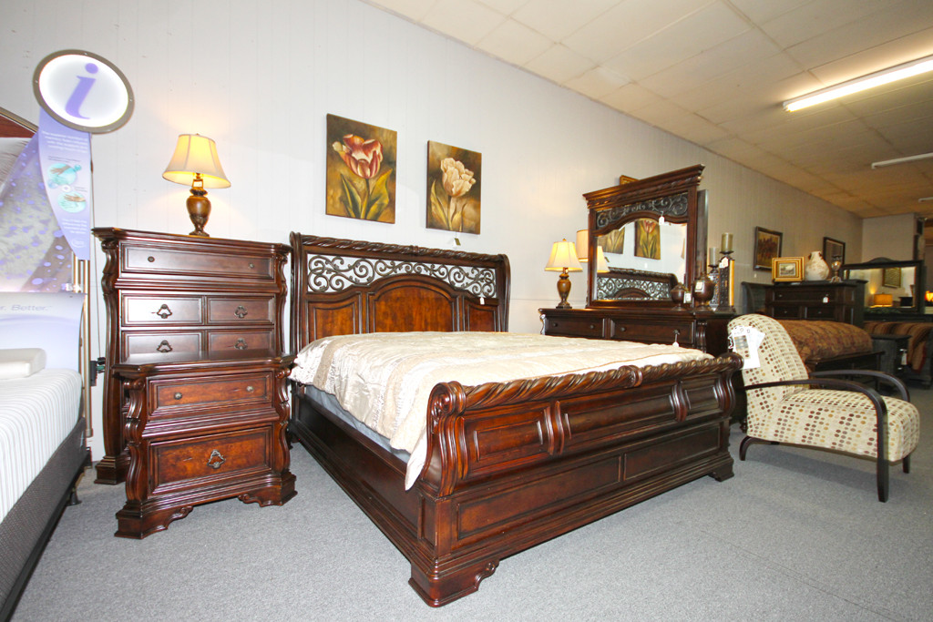 Master Bedroom Set
 Master Bedroom Home Furniture & Mattress