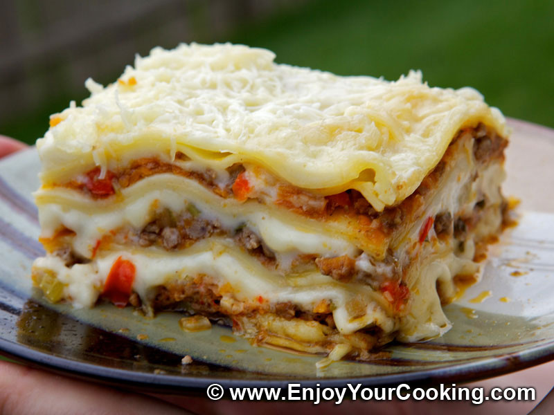 Meat And Vegetable Lasagna
 Lasagna with Beef and Ve ables Recipe