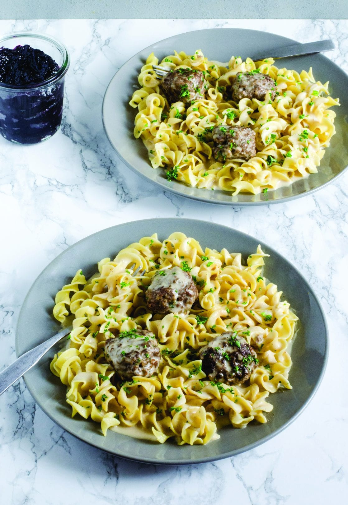 Meatballs With Egg Noodles
 Swedish Meatballs with Egg Noodles