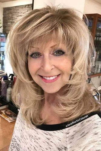 Medium Length Haircuts For Women Over 50
 10 GORGEOUS MEDIUM LENGTH HAIRSTYLES FOR WOMEN OVER 50