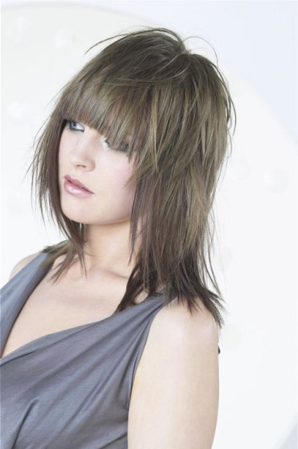 Medium Length Hairstyles For Teens
 Delightful Medium Length Hairstyles For Teenagers Elle