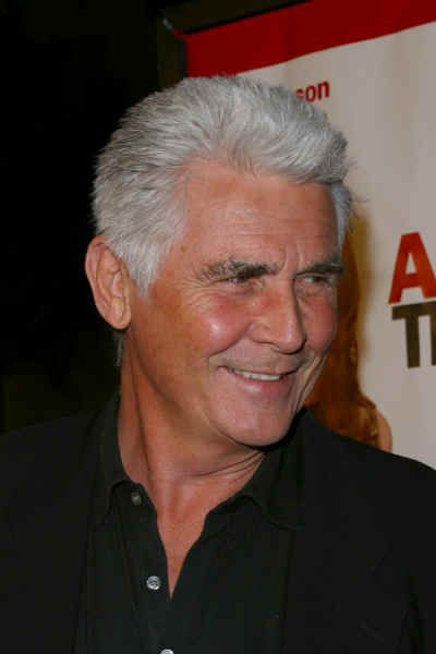 Mens Hairstyles Over 60 Years Old
 James Brolin Short Haircuts for Men Over 60 l