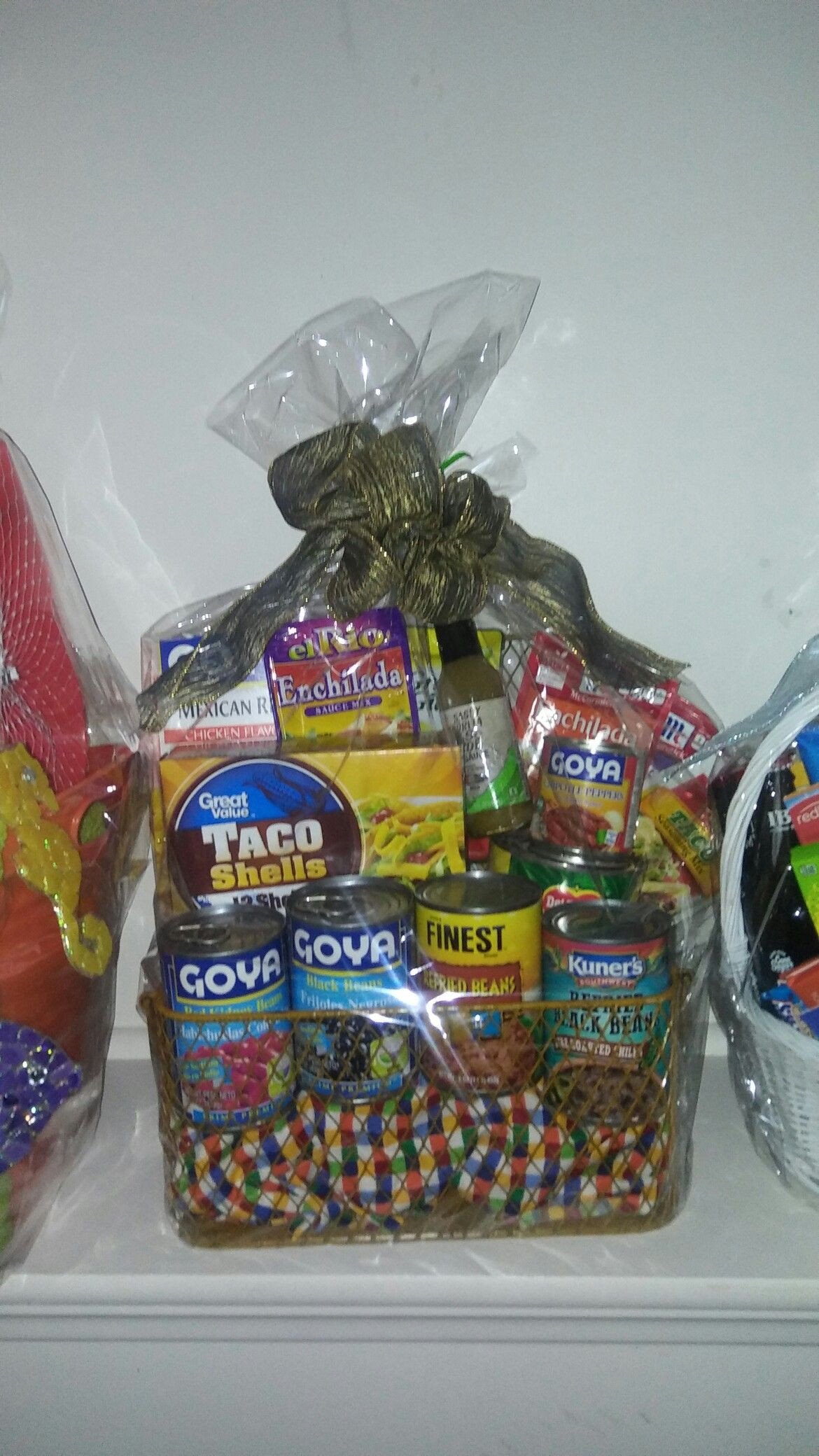 Mexican Gift Basket Ideas
 Mexican dinner