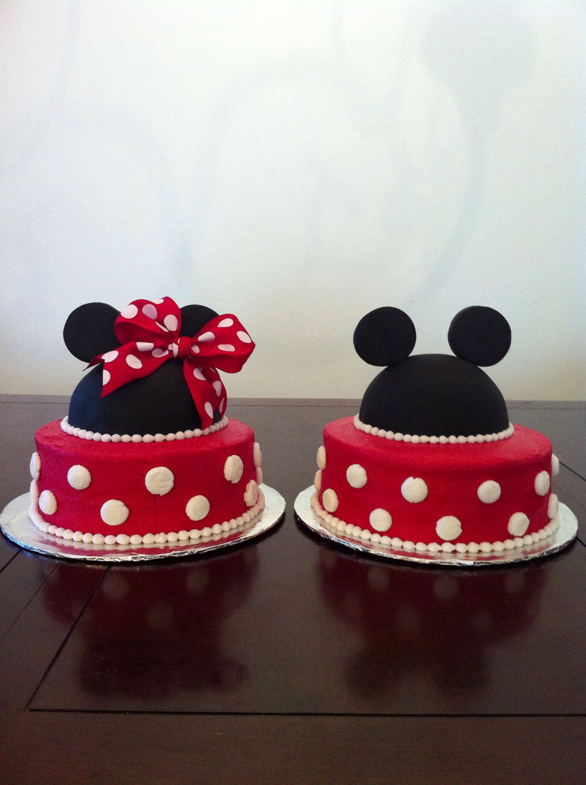 Mickey And Minnie Birthday Cake
 Mickey and Minnie Mouse cakes