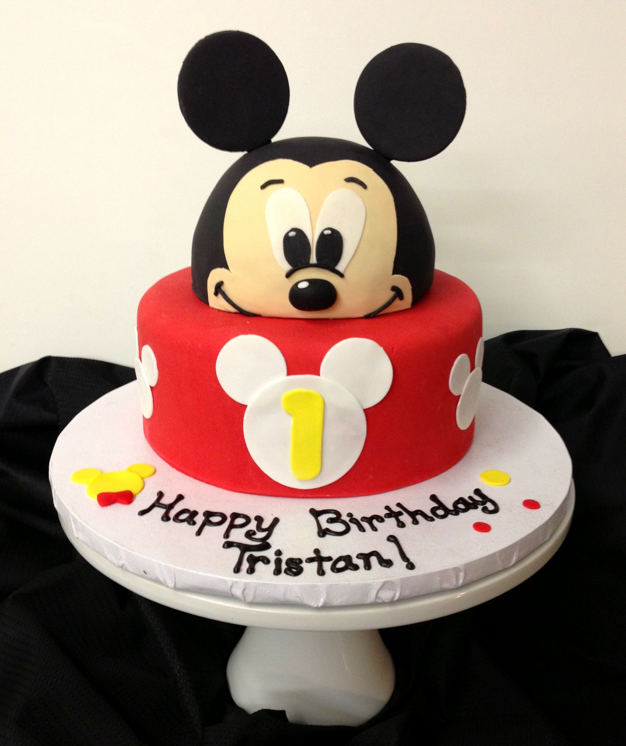 Mickey Birthday Cake
 Mickey Mouse Cake