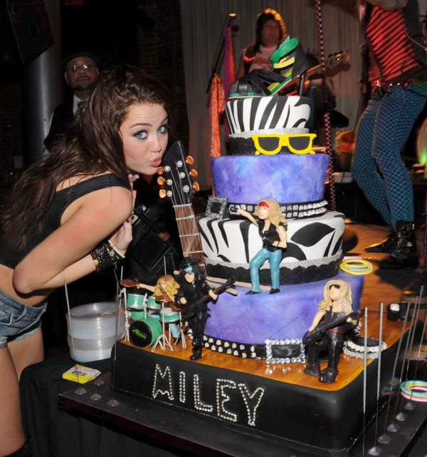 Miley Cyrus Birthday Cake
 WorldMileyFans Everything Miley WorldWide Miley Cyrus