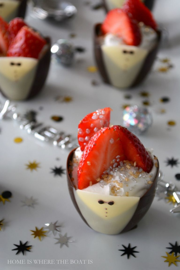 Mini Desserts New Year'S Eve
 Happy New Year Chocolate Tuxedo Cups with Strawberries