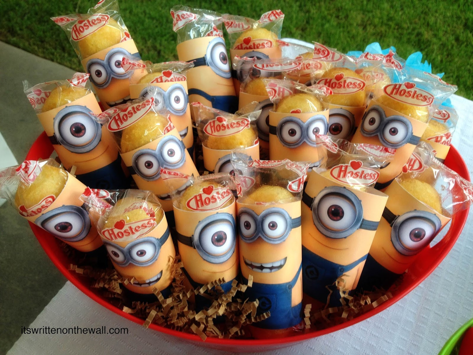 Minion Birthday Party Ideas
 It s Written on the Wall Despicable Me Minions Birthday