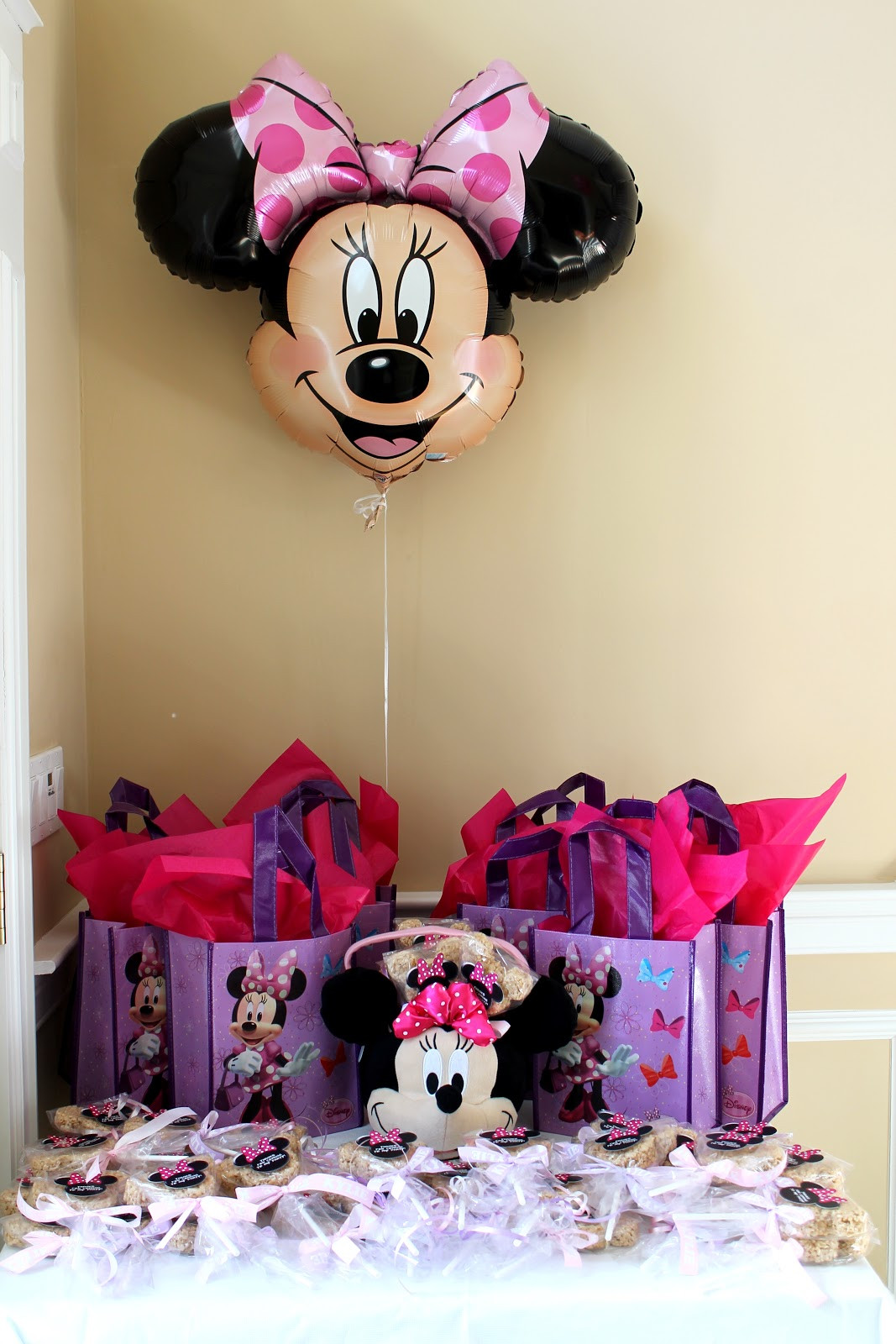 Minnie Mouse 2nd Birthday Party
 Minnie Mouse 2nd Birthday Party