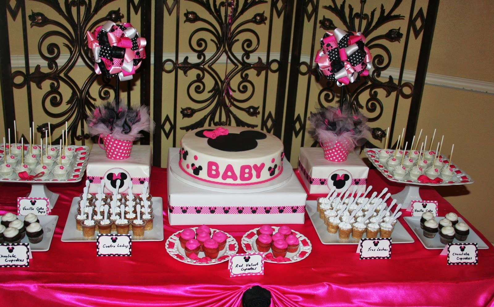 Minnie Mouse Baby Shower Decorations Party City
 SWEET TREATS CAROUSEL Beautiful Minnie Mouse Baby Shower