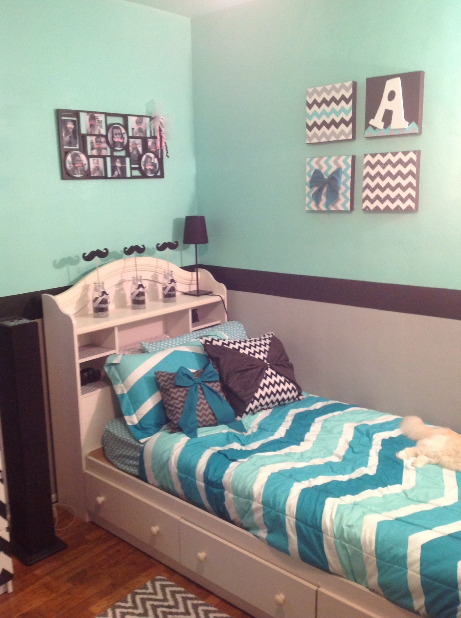 Mint Bedroom Decor
 Grey Mint Green and Black Chevron Room