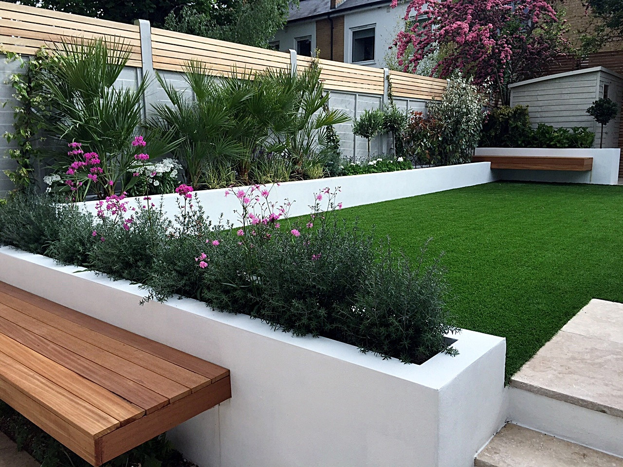 Modern Backyard Landscaping
 Modern garden design Fulham Chelsea Clapham grass