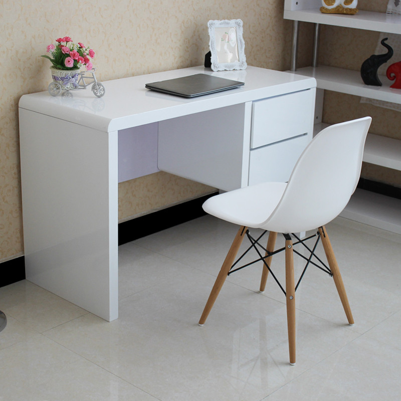 Modern Bedroom Desk
 Modern Bedroom Desk