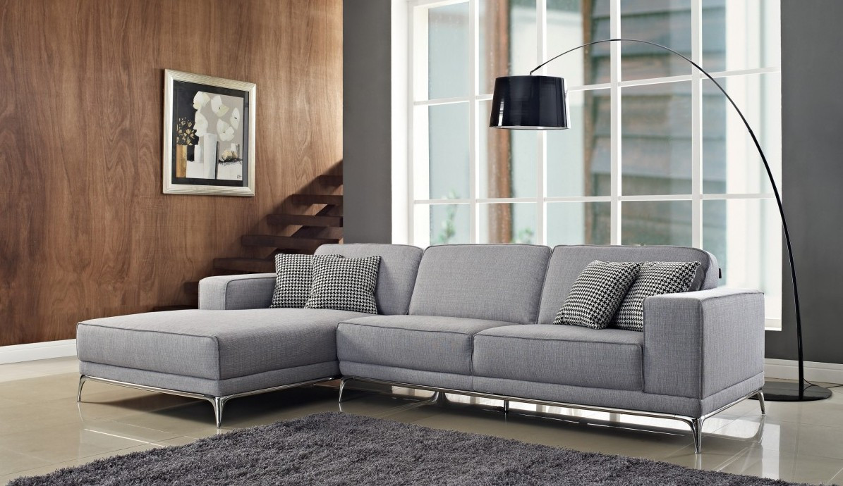 Modern Living Room Sofa
 How To Choose Modern Sectional Sofas For Your Home