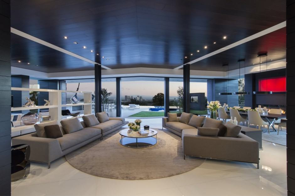 Modern Mansion Living Room
 Extravagant Contemporary Beverly Hills Mansion With