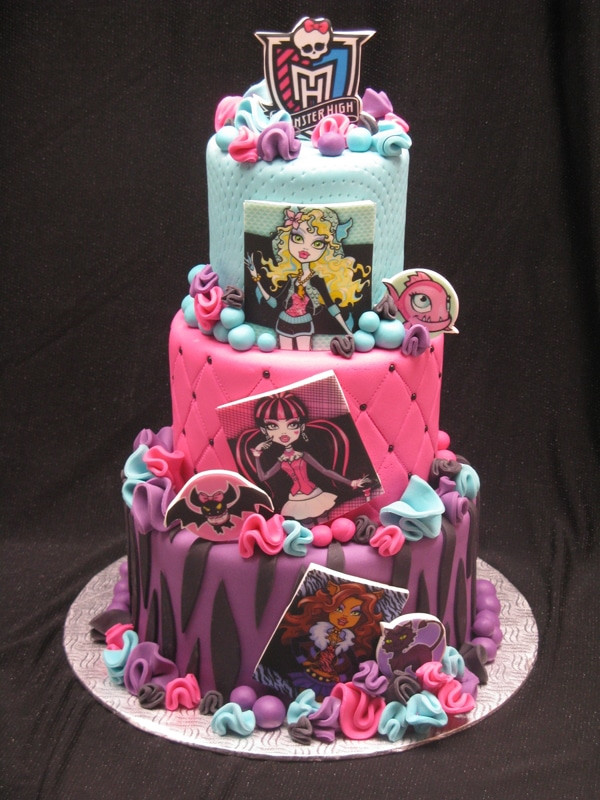 Monster High Birthday Cakes
 10 Cool Monster High Cakes Pretty My Party