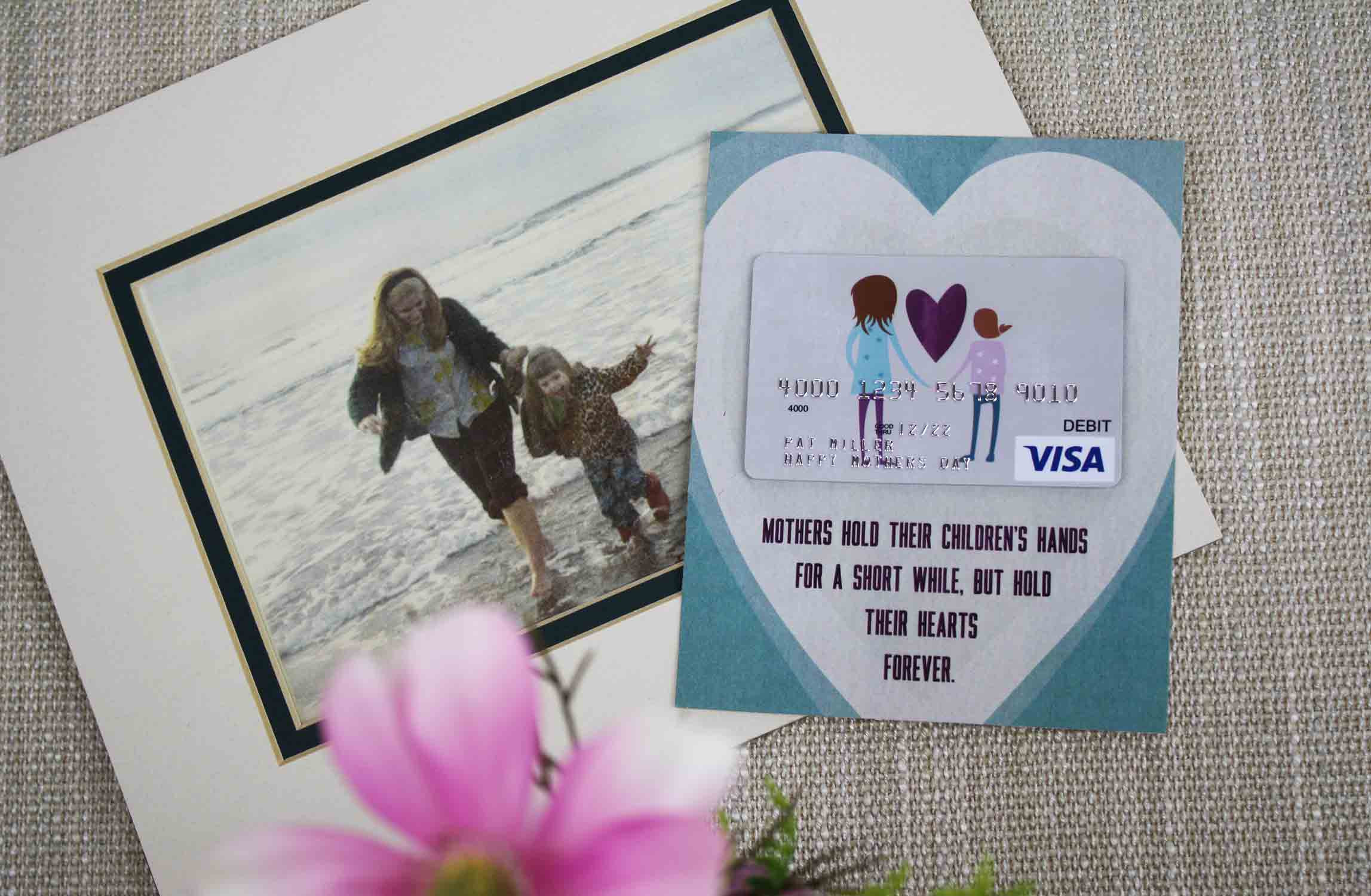 Mothers Day Gift Card Ideas
 5 Free Mother s Day Gift Card Holders to Print at Home