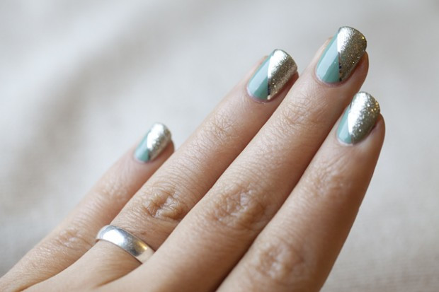 Nail Art With Tape
 32 Amazing DIY Nail Art Ideas Using Scotch Tape