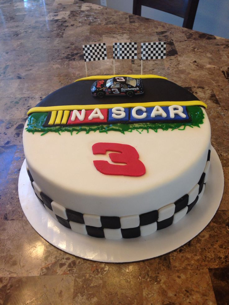 Nascar Birthday Cake
 27 best Nascar Birthday Cakes images on Pinterest