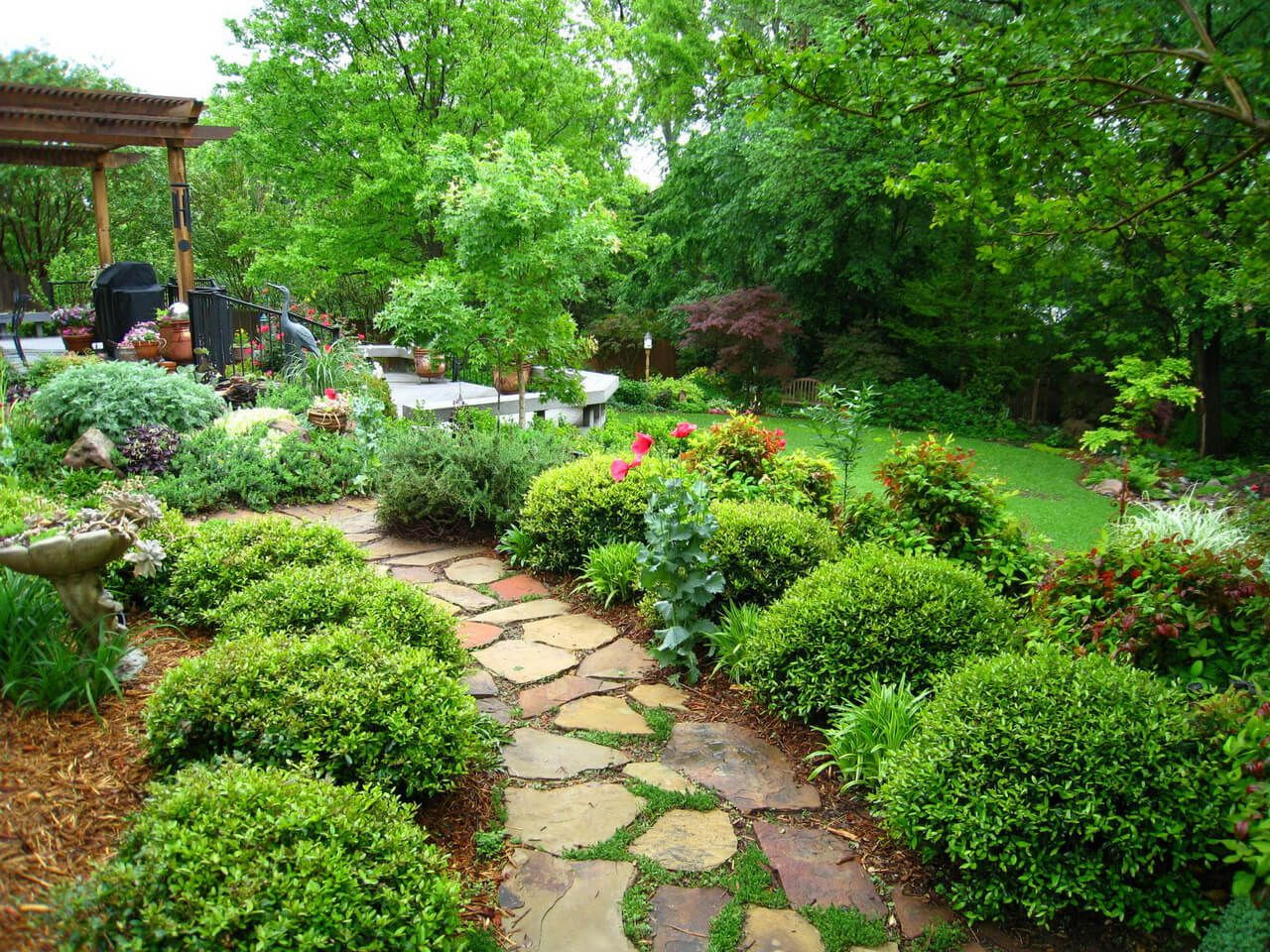 Natural Landscape Design
 Planting The Perfect Landscape Ottawa Homes Need