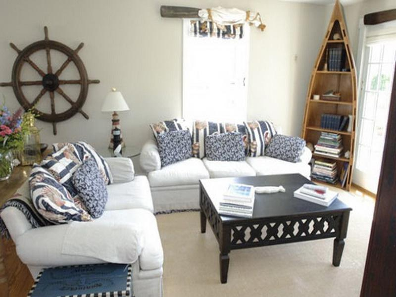 Nautical Living Room Decor
 7 AMAZING Nautical homes to copy