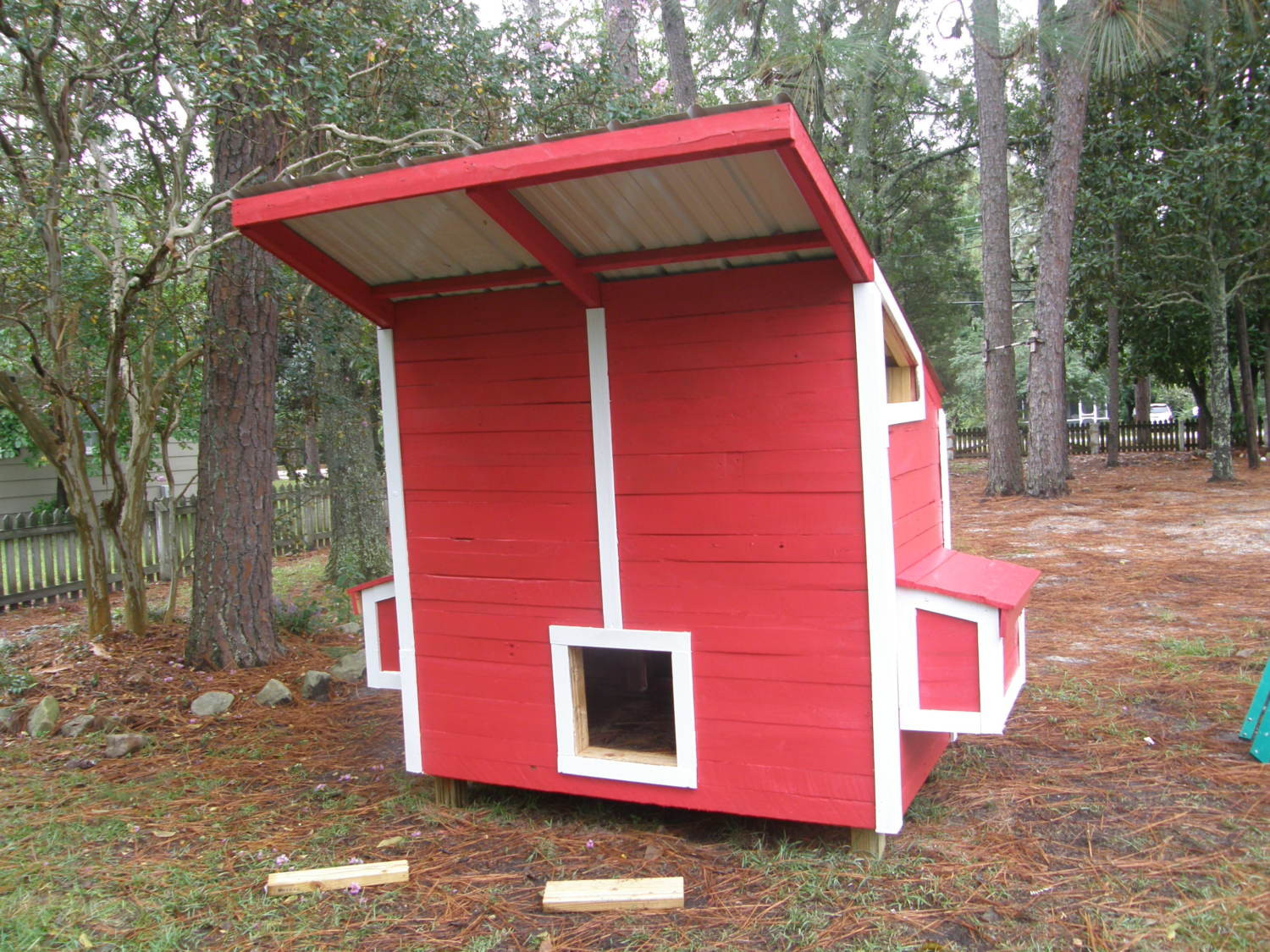 Nc Backyard Coops
 Aberdeen NC Elementary Hoop Coop