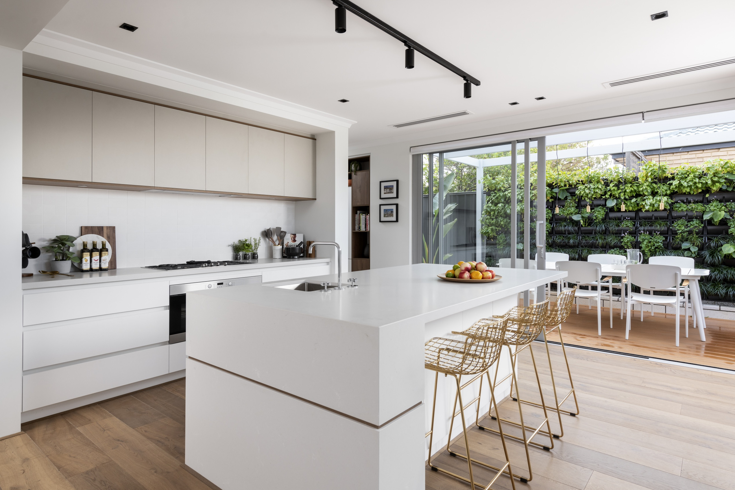 New Modern Kitchen
 Creating your Modern Kitchen