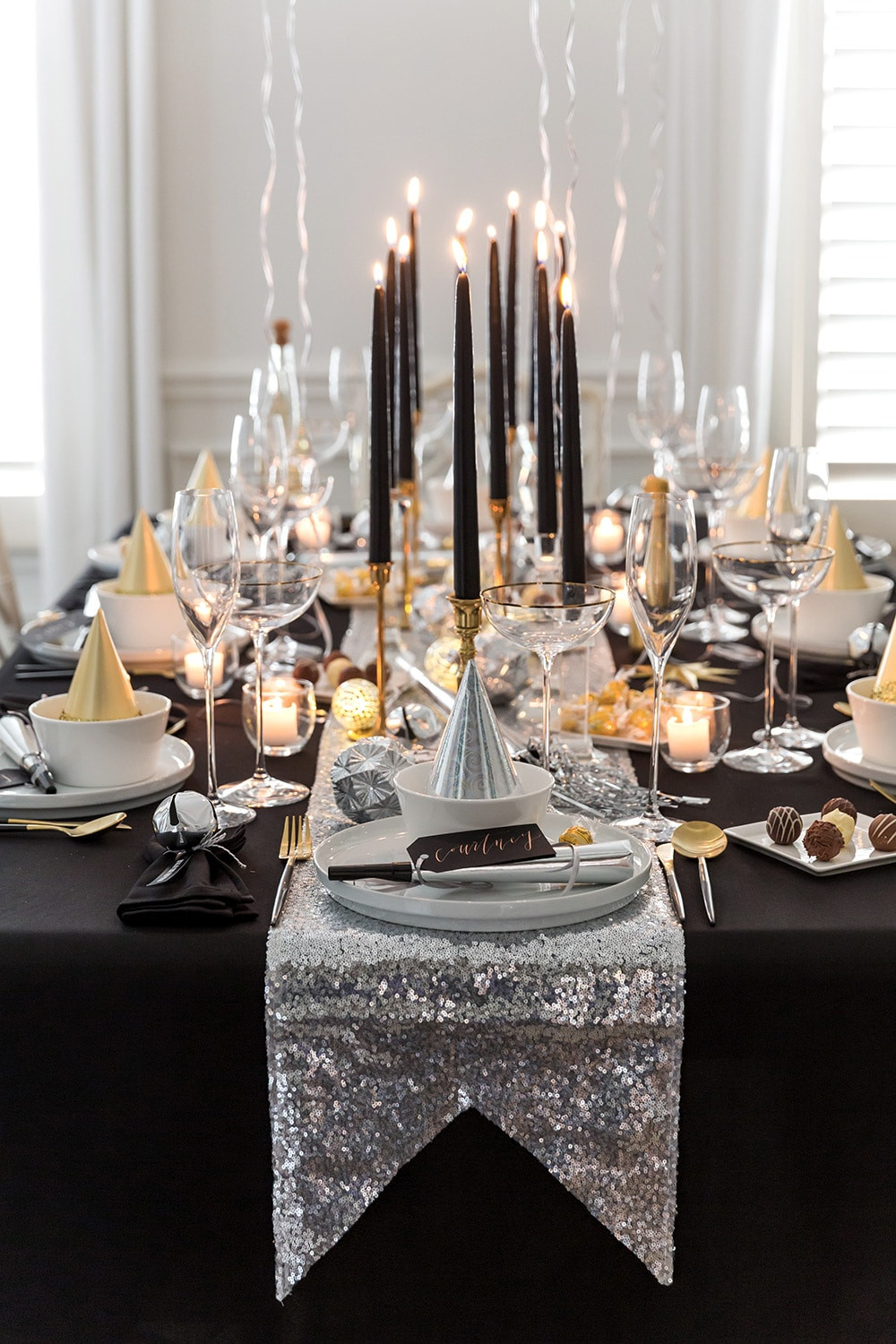 New Year Dinner Party Ideas
 How to Host a New Year s Eve Dinner Party