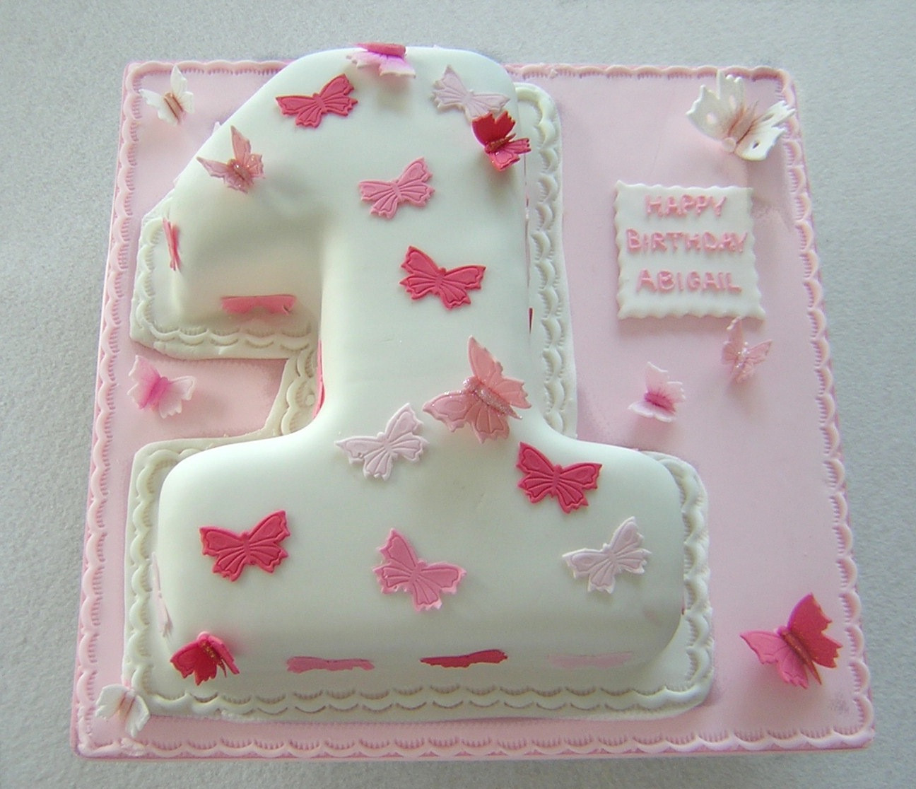 Number 1 Birthday Cake
 Hayling Island Cake Maker Julie s Creative Cakes