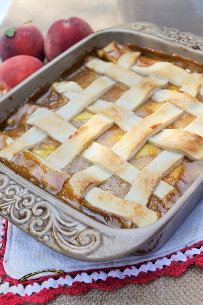 Old Fashioned Southern Peach Cobbler
 Old Fashioned Southern Peach Cobbler