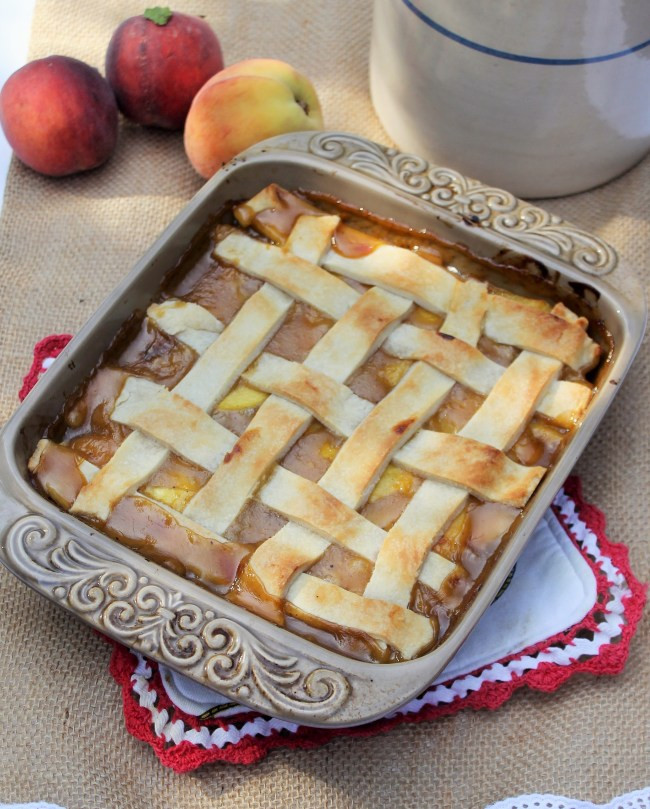 Old Fashioned Southern Peach Cobbler
 Old Fashioned Southern Peach Cobbler