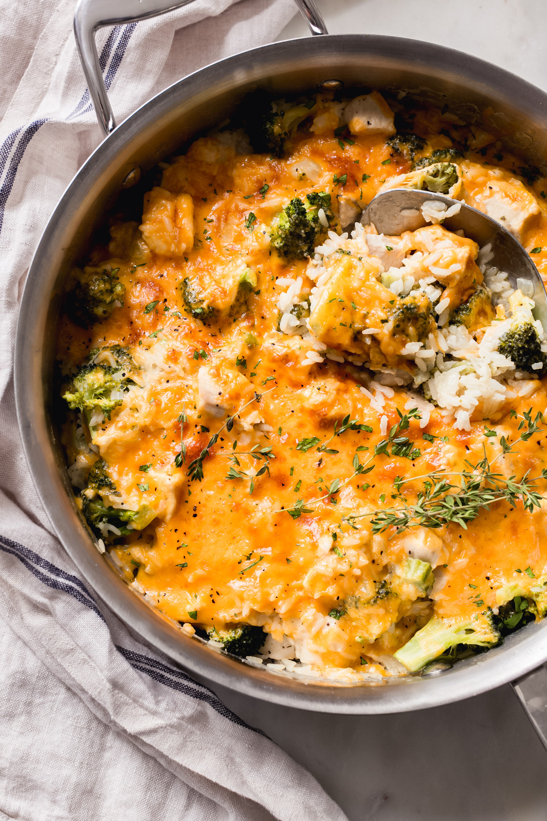 One Pot Chicken Casserole
 e Pot Cheesy Chicken Broccoli Rice Casserole Recipe
