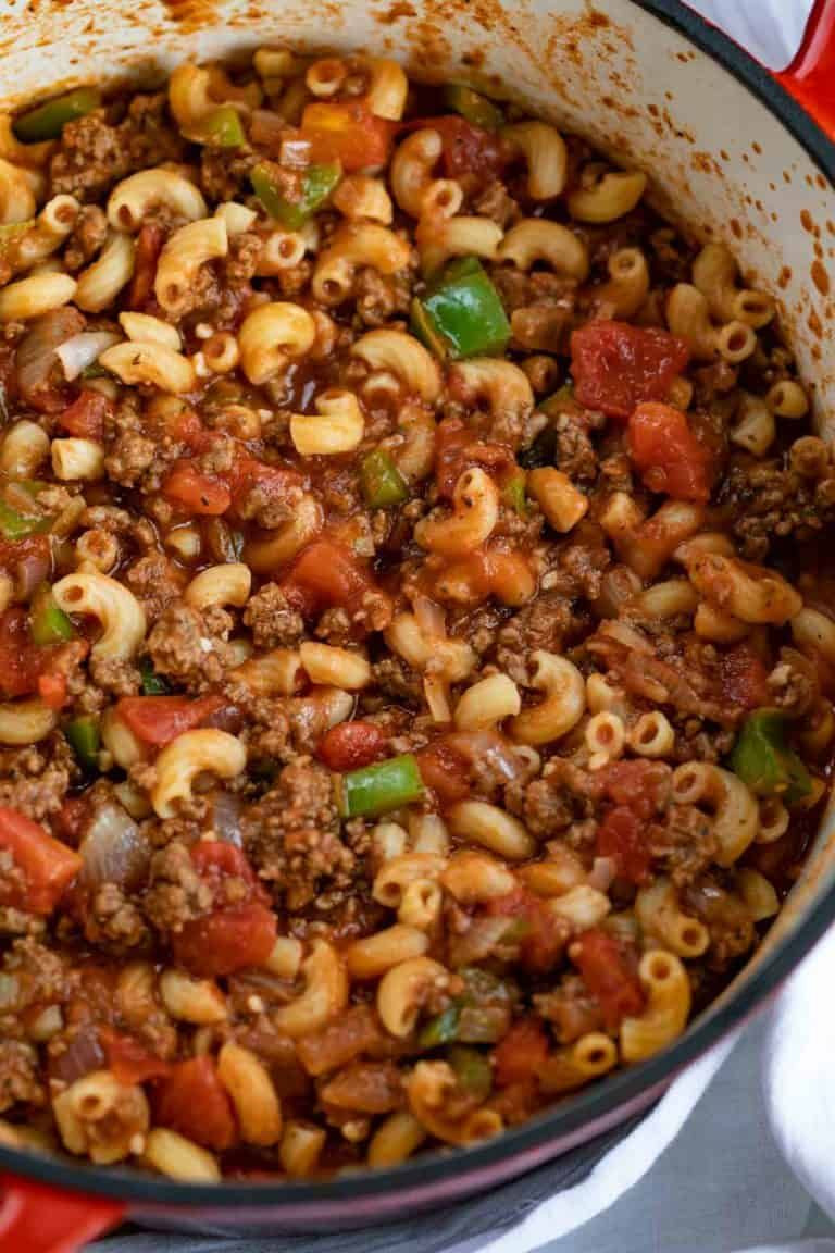 One Pot Ground Beef Recipes
 Classic Goulash made in ONE POT with ground beef bell