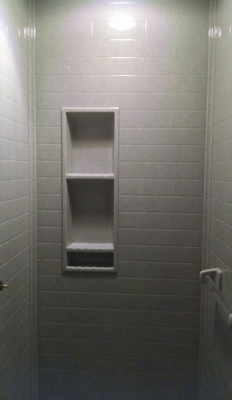 Onyx Bathroom Tile
 yx Showers