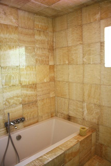 Onyx Bathroom Tile
 Honey yx Bathroom