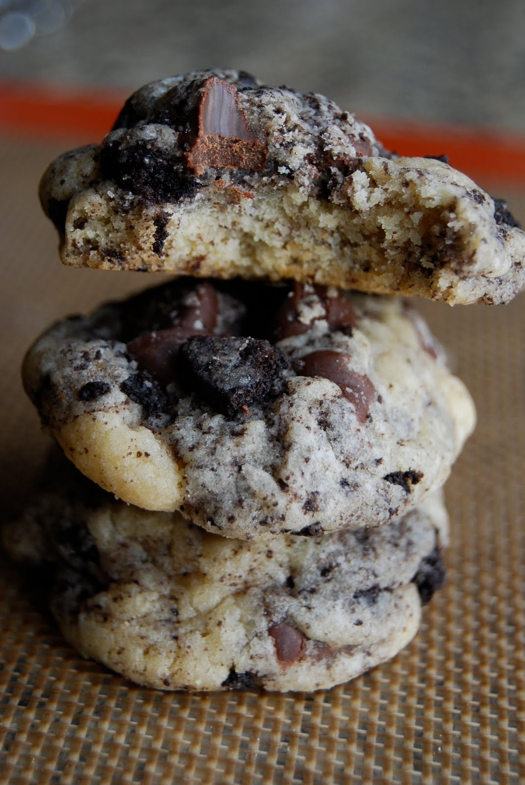 Oreo Chocolate Chip Cookies
 Chocolate Chip Oreo Cookies Lovin From The Oven