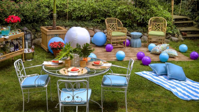 Outdoor Beach Party Ideas
 Beach themed party tips ideas from interior designers