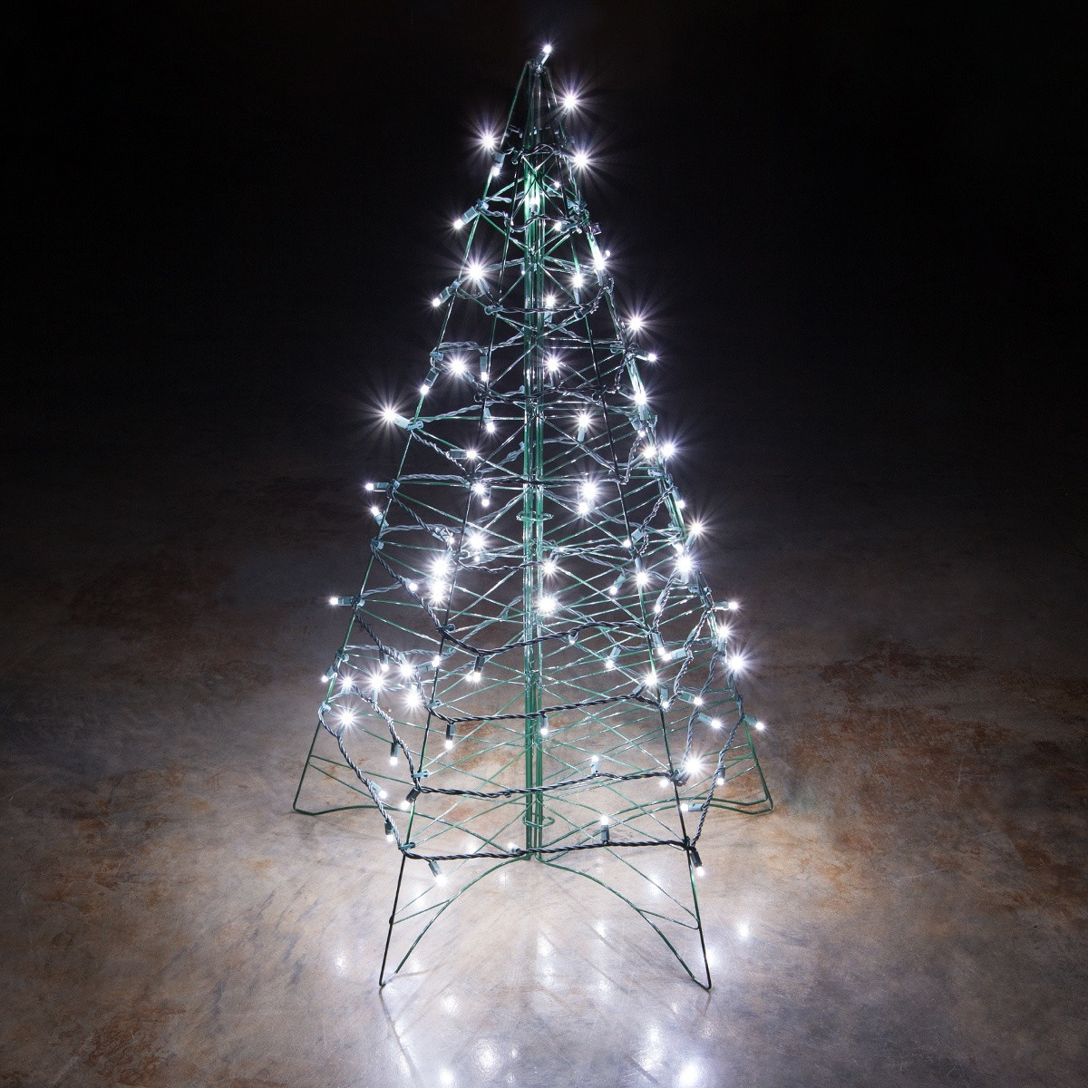 Outdoor Christmas Tree With Lights
 Lighted Cool White LED Outdoor Christmas Tree