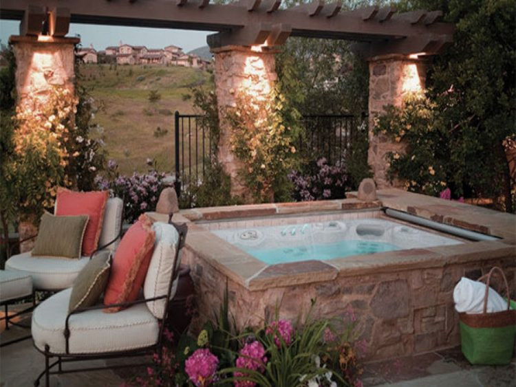 Outdoor Hot Tub Landscaping Ideas
 20 Relaxing Backyard Designs With Hot Tubs