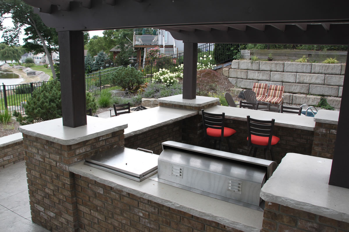 Outdoor Kitchen Countertop Material
 Best Outdoor Countertop Ideas – HomesFeed