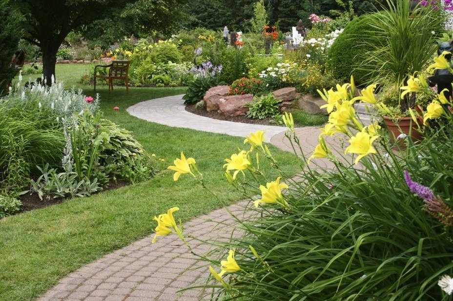 Outdoor Landscape Flowers
 26 Perennial Garden Design Ideas Inspire You To Improve